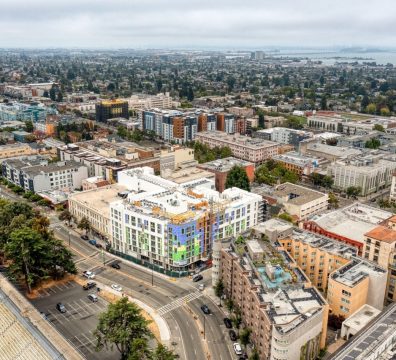 2150 Kittredge 24
